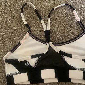 Lululemon sports bra!